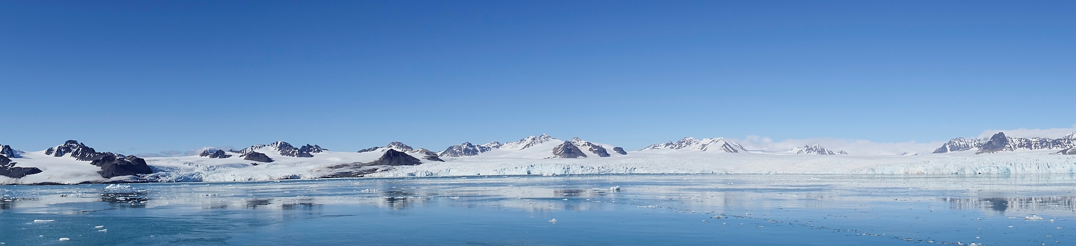 Gletscherpanorama von Spitzbergen